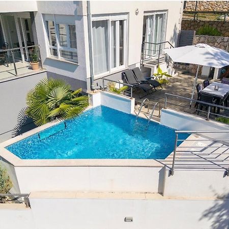 Apartment Sasso Bianco With The Private Pool Njivice Kültér fotó